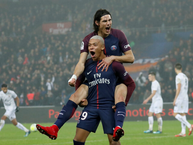 Kylian Mbappé, Edinson Cavani