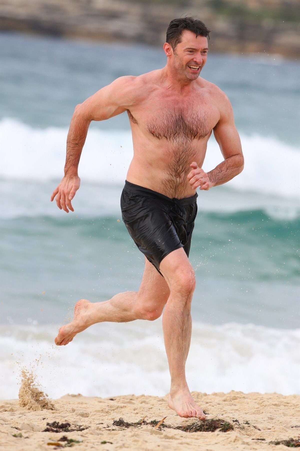 Herec Hugh Jackman na známej Bondi Beach trénoval ostošesť. 