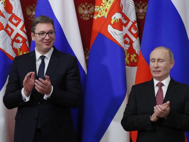 Aleksandar Vucić, Vladimir Putin