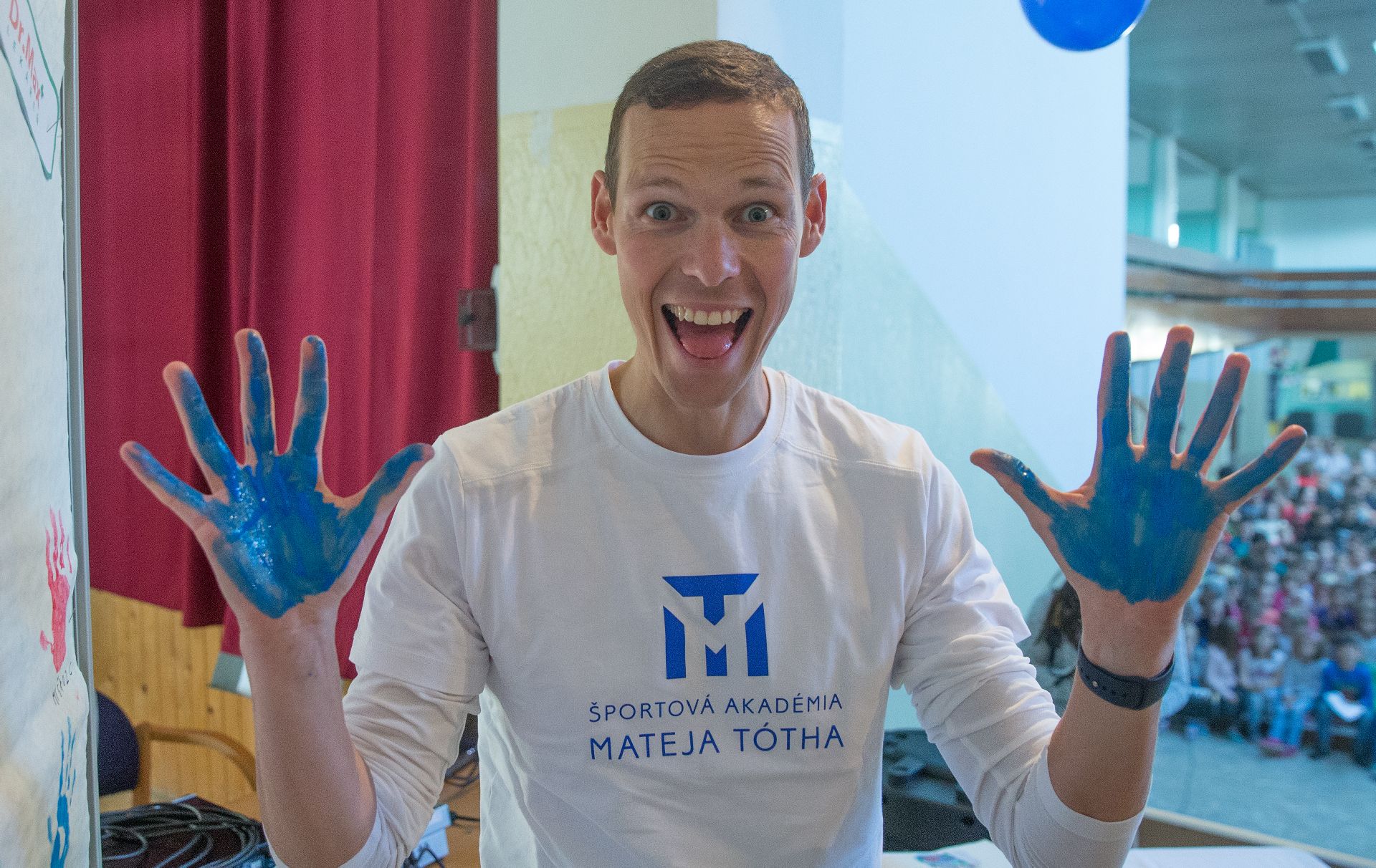 Matej Tóth pomáha // Športovú akadémiu Mateja Tótha tento rok založil náš najúspešnejší chodec. Slúži na podporu mladých talentov.