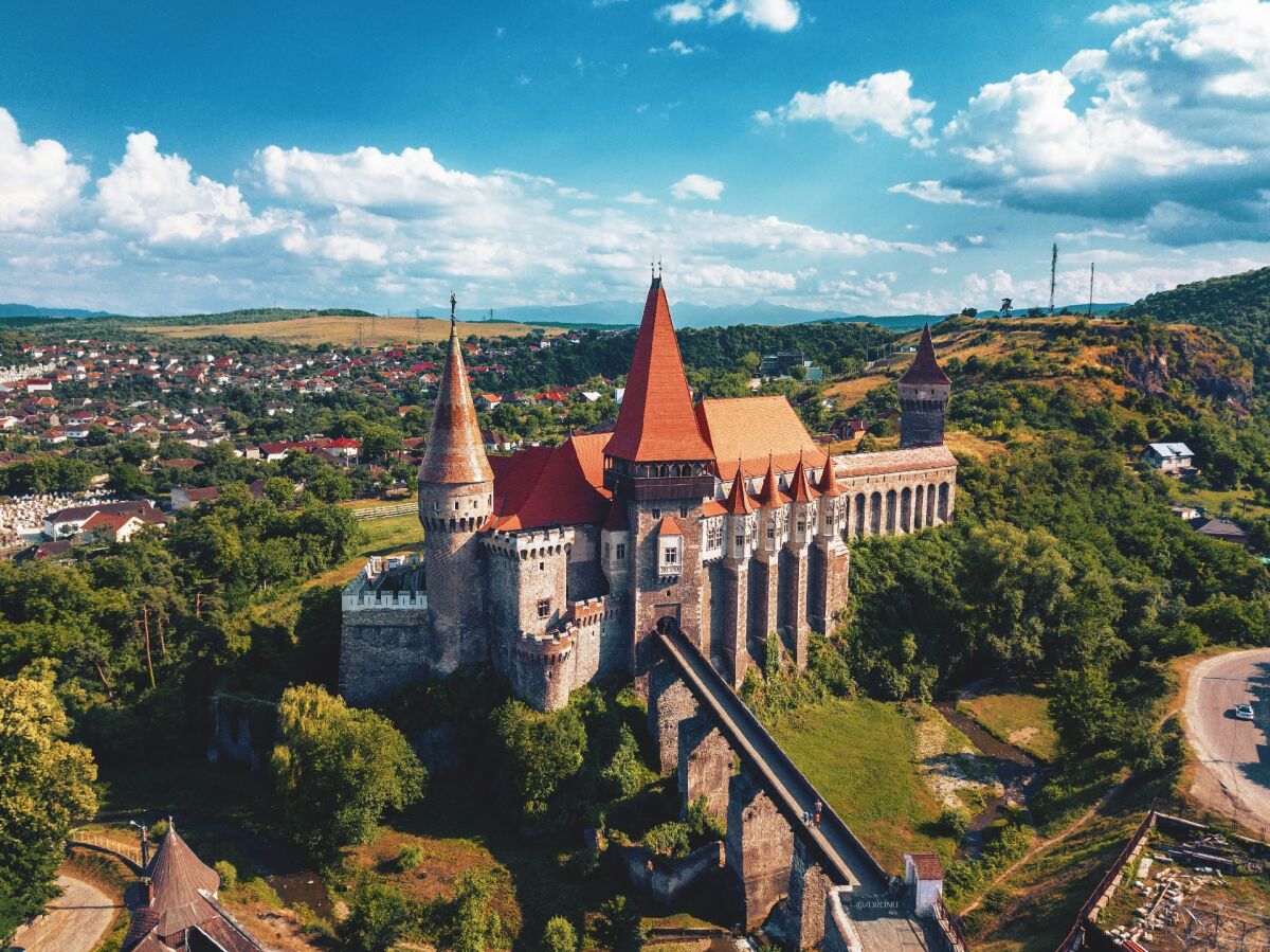Corvinov hrad, Transylvánia, Rumunsko