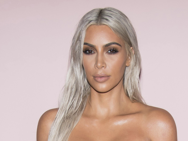 Televízna celebrita Kim Kardashian West.