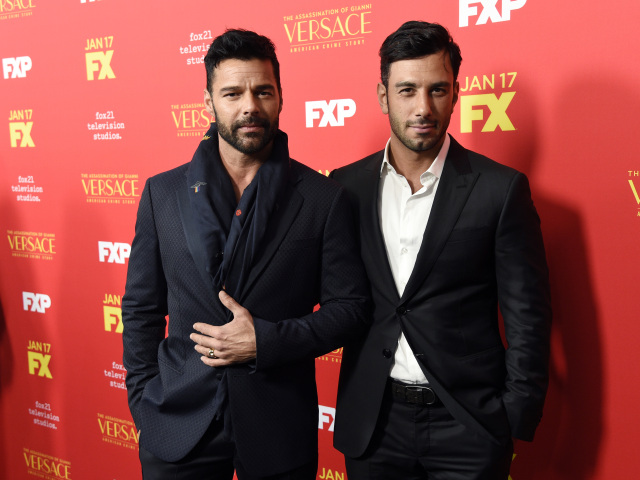 Spevák Ricky Martin (vľavo) a jeho životný partner Jwan Yosef.