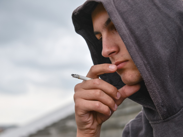 fajčiar, cigareta