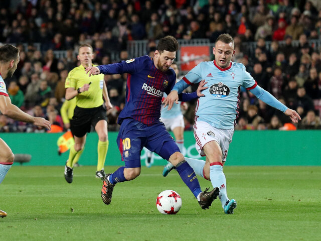 Stanislav Lobotka, Lionel Messi