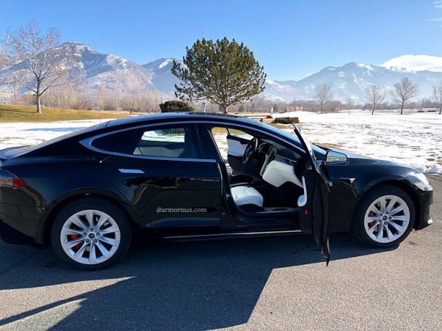 Tesla S - Armormax