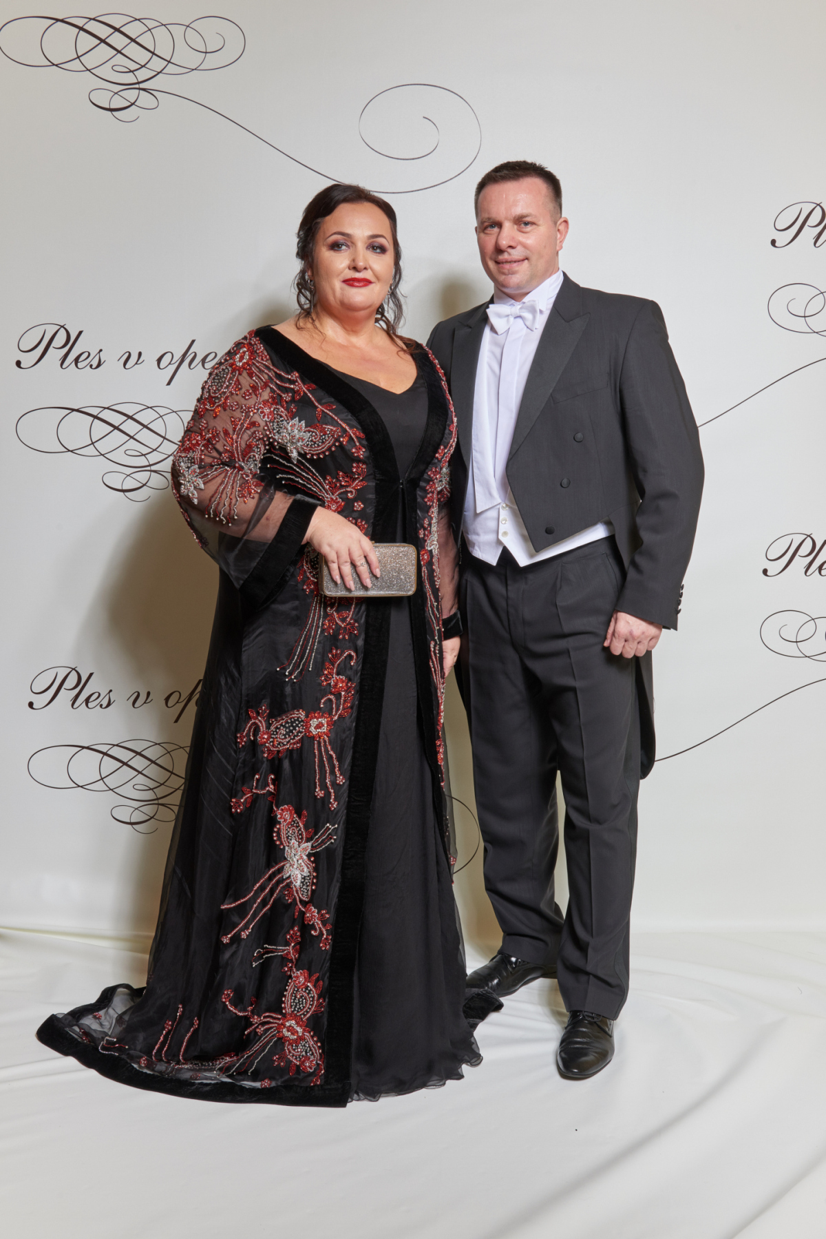 Renata Nazlerova  moderatorka a Renáta Názlerová s partnerom