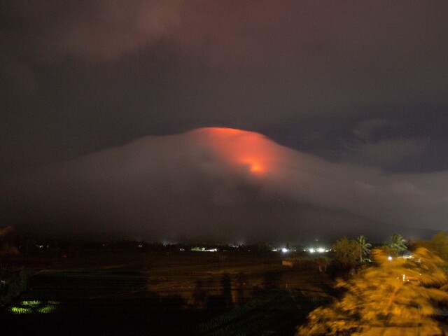 Mayon, sopka