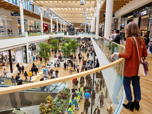 nakupne centrum, nákup, shopping,