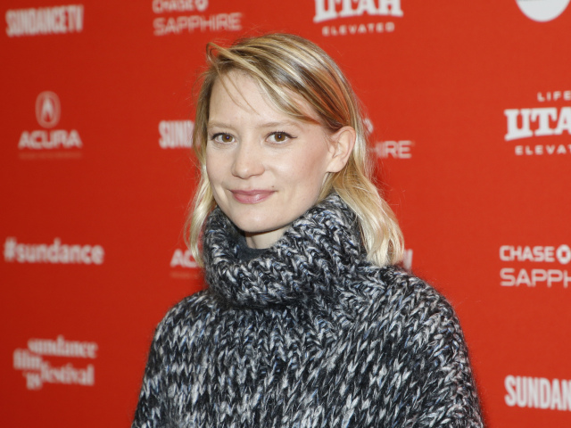 Herečka Mia Wasikowska priniesla na Sundance snímku Damsel.