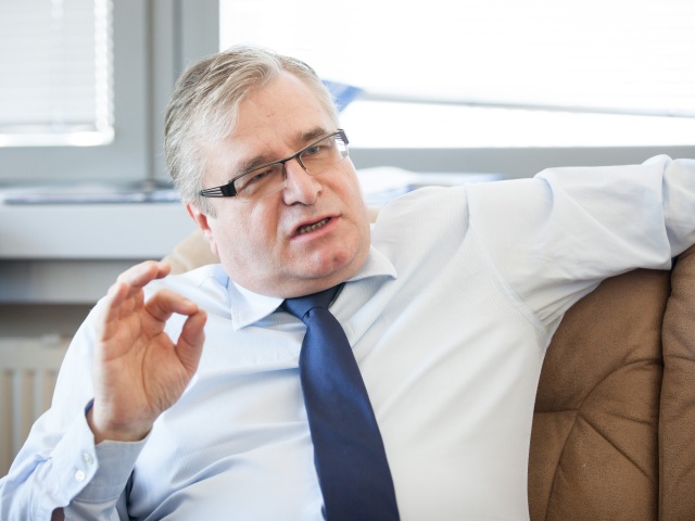 Ivan Švejna, ministerstvo práce