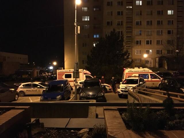streľba, panelák, polícia, devínska, bratislava