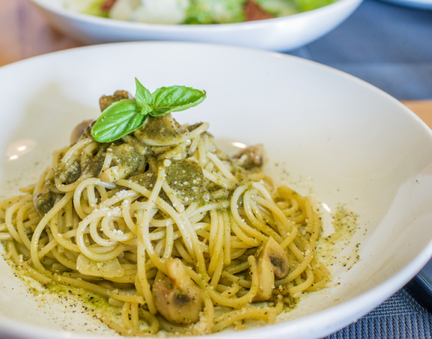 pesto, cestoviny