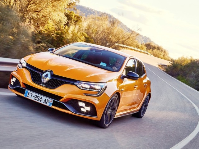 Renault-Megane RS-2018-1024-13