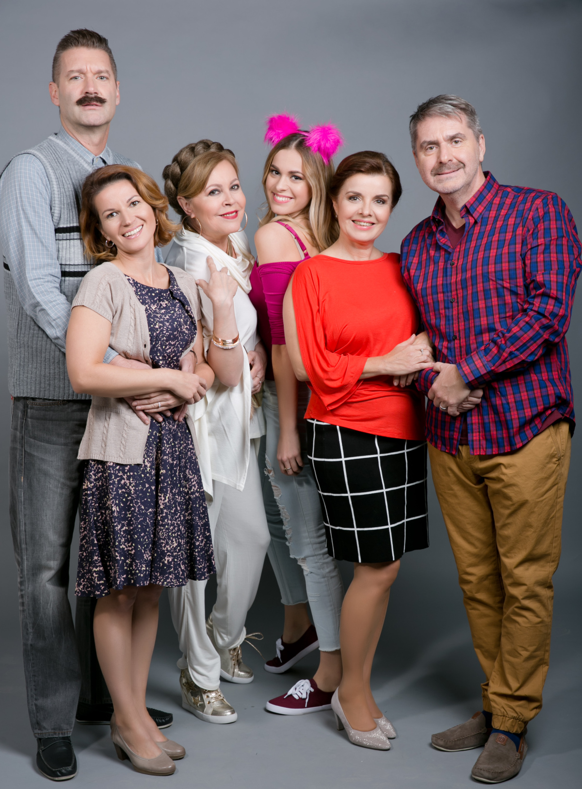 susedia, andy kraus, peter marcin, viki ráková, marta sládečková, zuzana tlučková, dominika richterová,