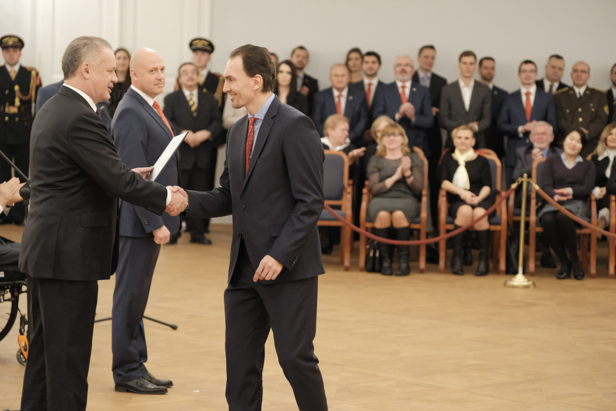 šatan kiska sľub