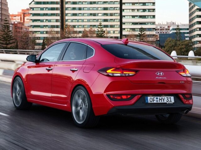 Hyundai i30 Fastback - 2018