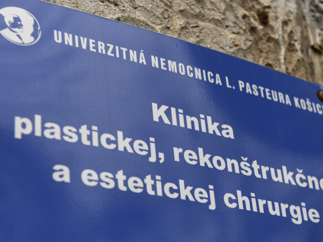SR UNLP Košice klinika primár chirurgia, klinika plastickej, New Look Holiday