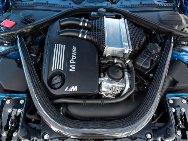 BMW M3 -2015