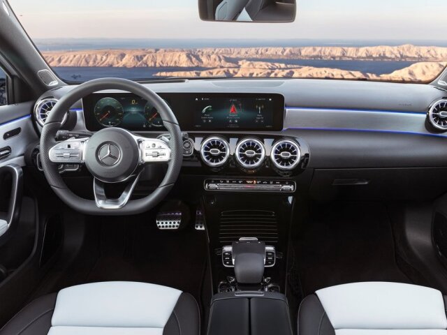 Mercedes-Benz A - 2018