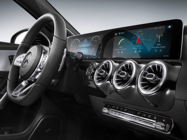 Mercedes-Benz A - 2018