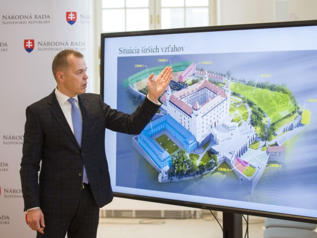 SR Kancelária NR SR Bratislava hrad rekonštrukcia BAX