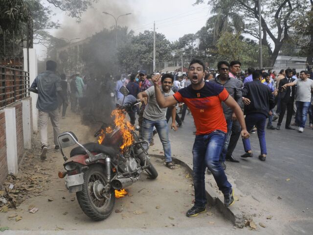 bangladéš, protest, demonštrácia, dháka