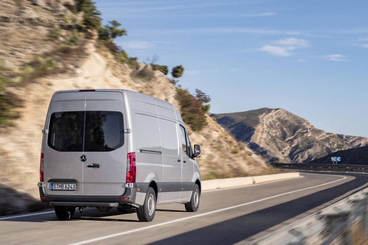 mercedes-benz-sprinter-05