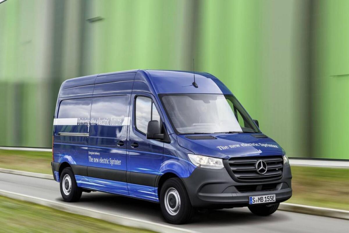mercedes-benz-sprinter-11