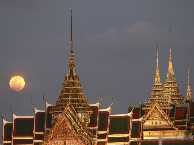 Thajsko, Bangkok, Mesiac