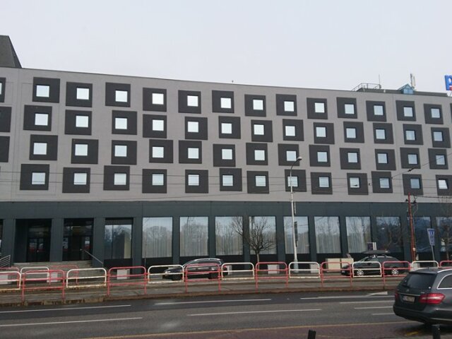 hotel, danube, park inn, fasáda, bratislava