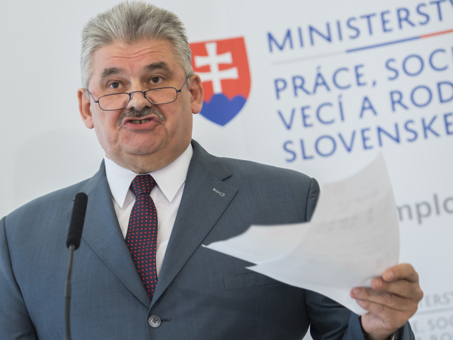 politika vývoj nezamestnanosť TK Richter