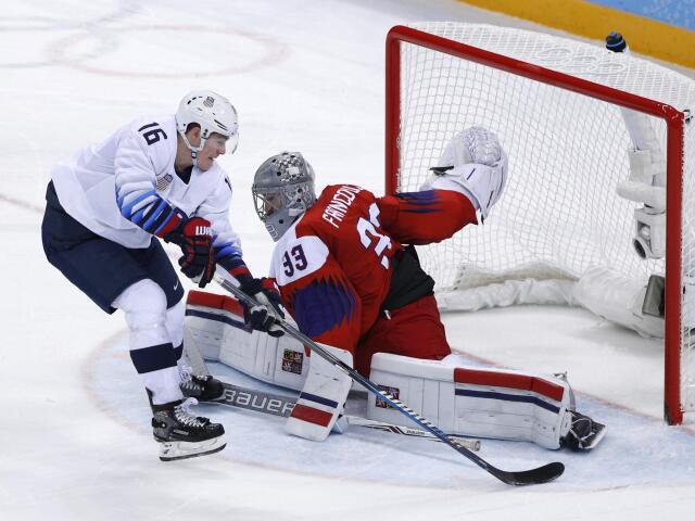 Pavel Francouz, Ryan Donato