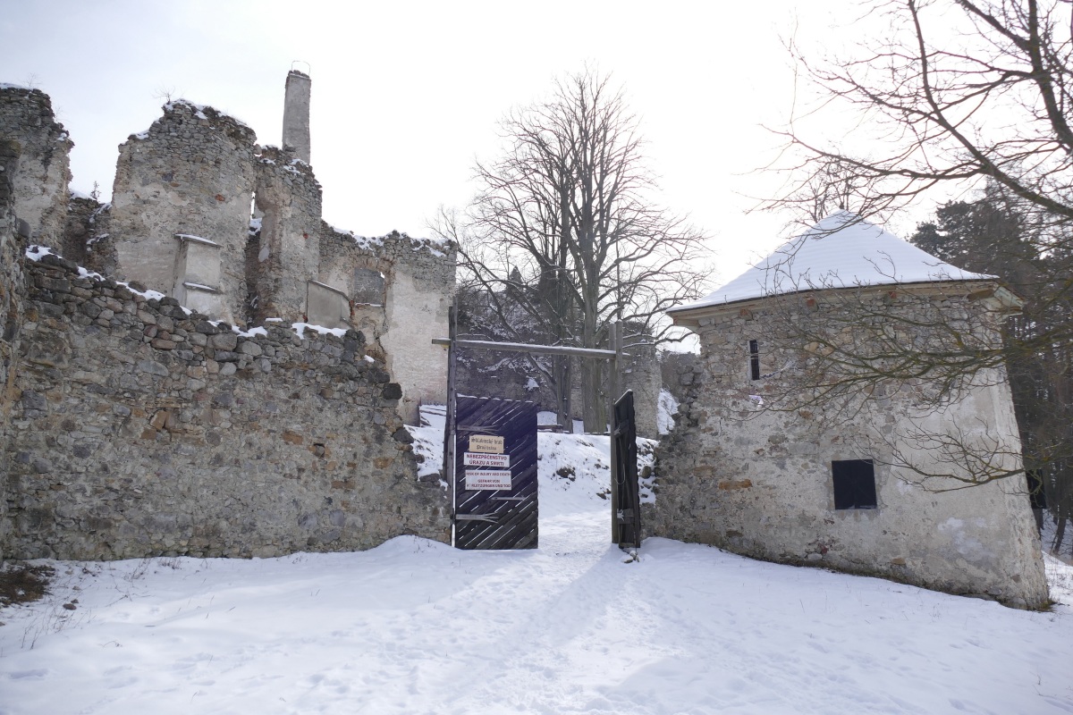 Sklabinský hrad