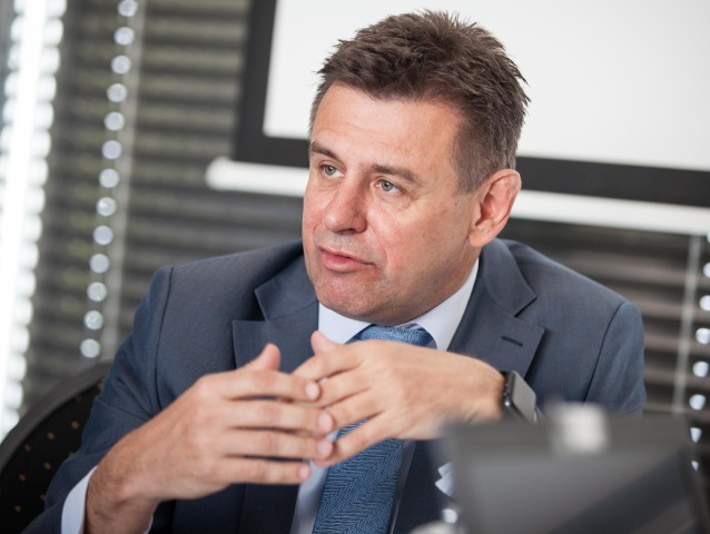 László Sólymos