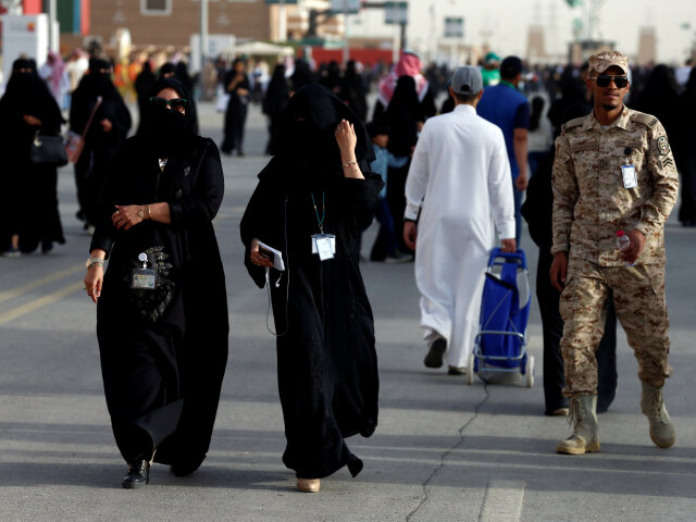 Saudská Arábia, ženy, islam, burka