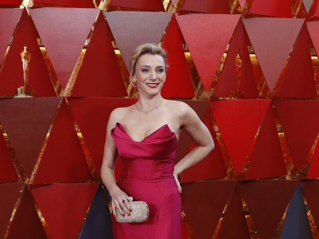 Slovenská herečka Alexandra Borbély na červenom koberci vyhlásenia Oscarov 2018.