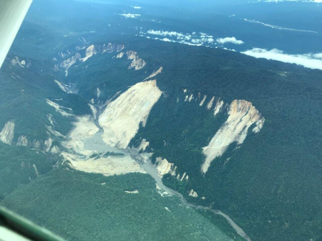 papua, zemetrasenie