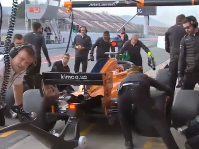 McLaren, pneumatiky, box