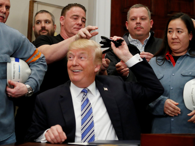 USA, Donald Trump, clo