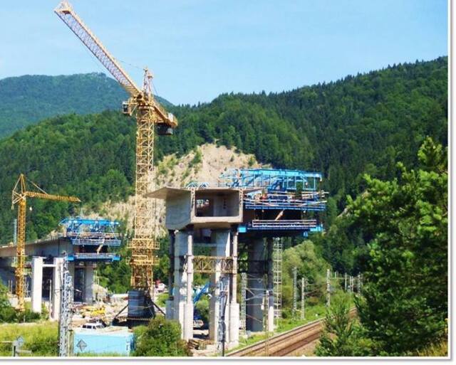 most, práce, tunel Čebrať, Ružomberok