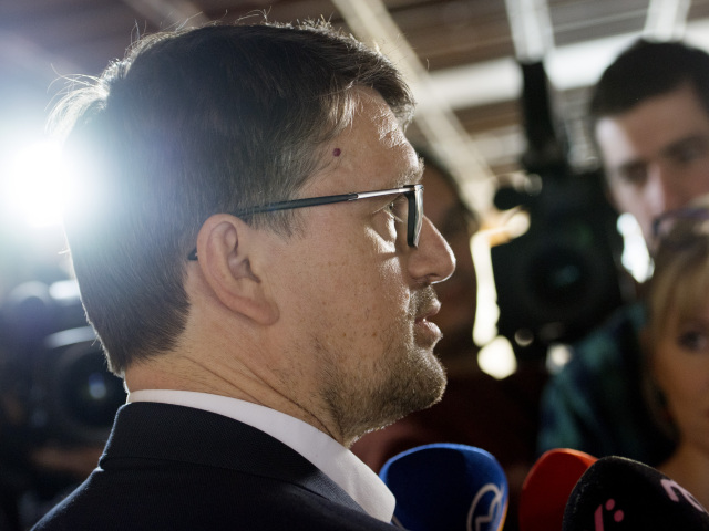 SR NRSR Smer Most-Híd predčasné voľby BAX