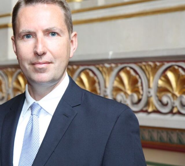 Andy Garth, veľvyslanec, Veľká Británia