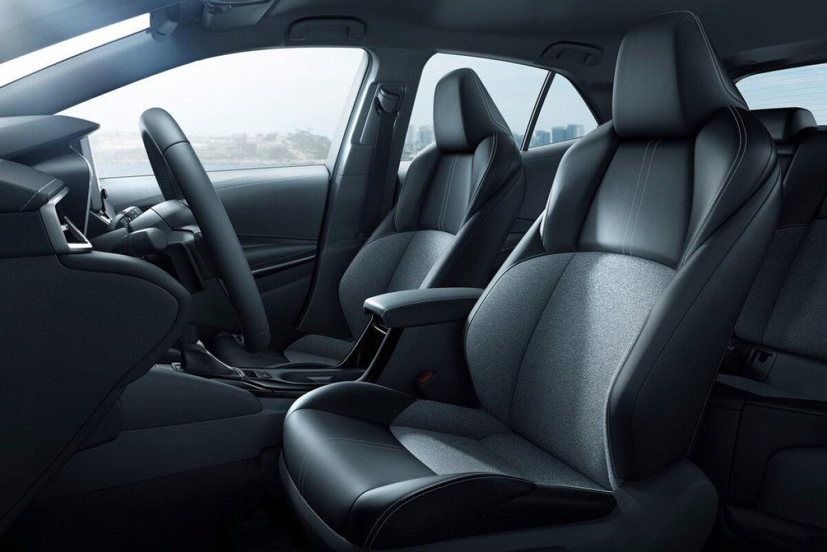 Toyota Corolla Hatchback - 2018