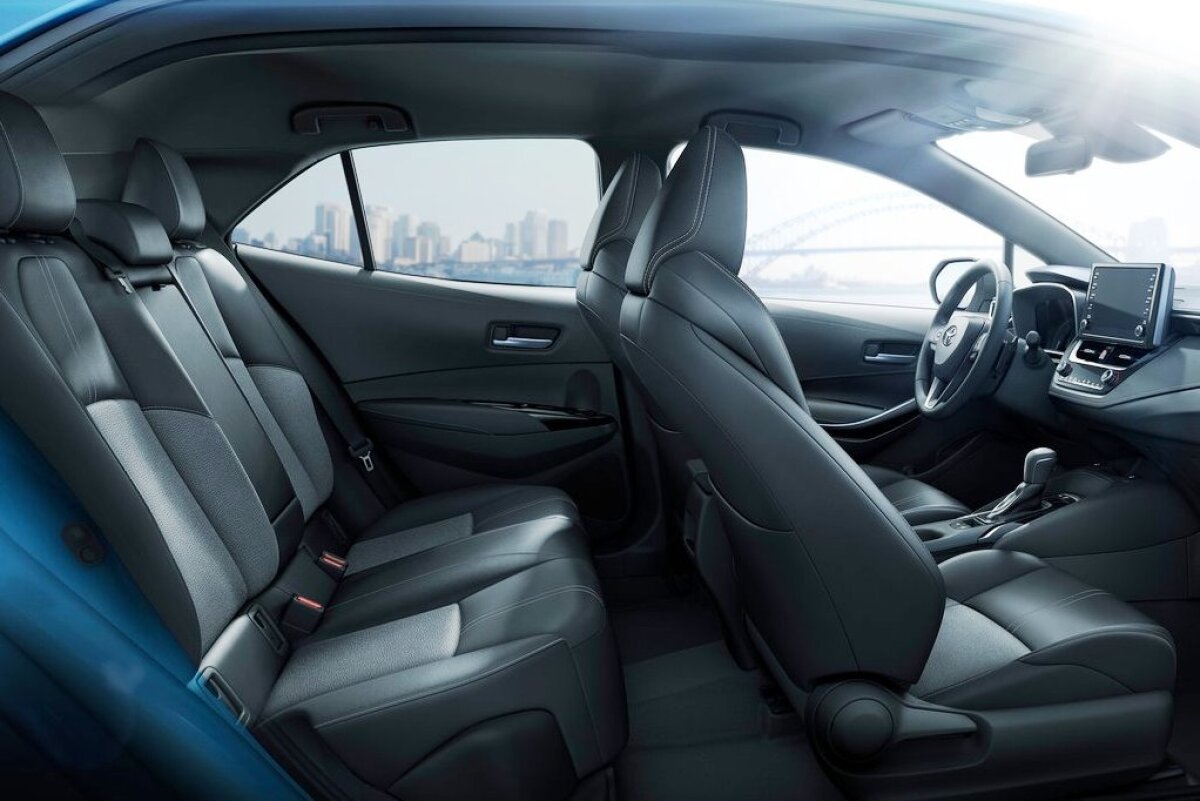 Toyota Corolla Hatchback - 2018