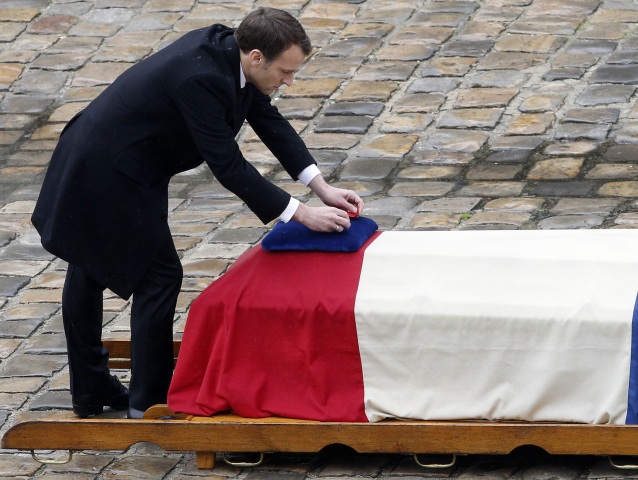 Macron, Arnaud Beltrame,