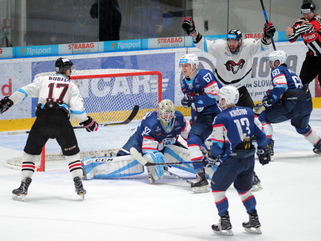 HOKEJ-TL: Nitra - Banská Bystrica