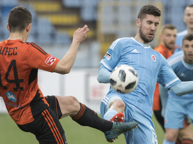 SR Futbal FL 3. kolo skupina o titul  Slovan Ružomberok BAX