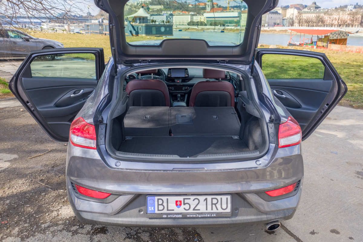Hyundai i30 Fastback