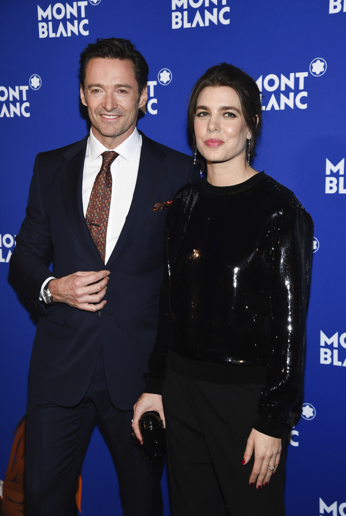 Herec Hugh Jackman a monacká šľachtičná Charlotte Casiraghi.